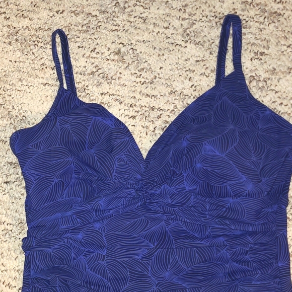 LL Bean Ruched Floral One Piece - Picture 2 of 8